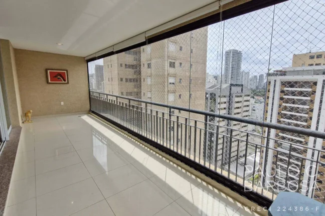 Imagem Brooklin Venda - 3 Suítes (4 Quartos) - 3 Vagas - 167 m²