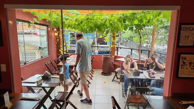 Imagem Bar e RestauranteBar noturno em Chácara Santo Antônio (zona Sul) - São Paulo
