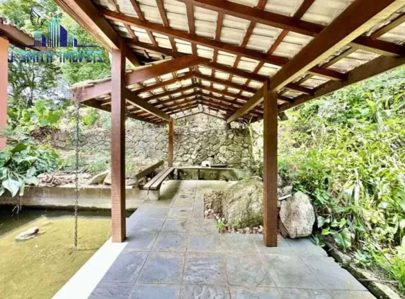 Imagem Casa na Granja Viana. 4 Dorms (2suites) Terreno 1.400m², Piscina,