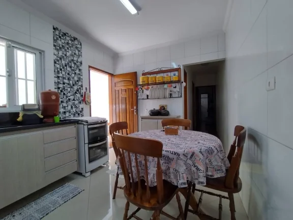 Imagem Casa Térrea Maravilhosa 95 m² 2 Dormitórios sendo 1 Suíte