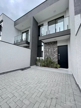Imagem Casa Geminada em Cachoeira do Bom Jesus, Florianópolis/SC