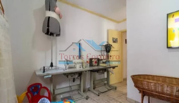 Imagem Sobrado com 4 dorm. (1 suíte) + 2 vagas - Jd. Bonfiglioli
