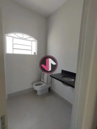Imagem Casa no Bairro Santa Cruz 1 - cuiabá - MT Esta casa nova oferece um ambiente espaçoso e confortáv...