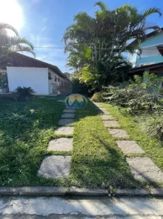 Imagem Imperdível oportunidade! Casa à venda em Ubatuba-SP, Rodovia Oswando Cruz, 3 quartos, 2 suítes, 2 salas, 1 banheiro, 133m².