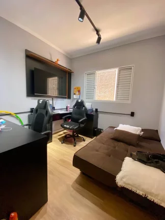 Imagem Oportunidade de casa térrea no vista alegre