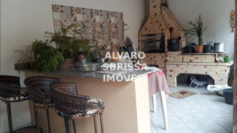 Casa à venda com 2 dormitórios em Ilha Comprida SP