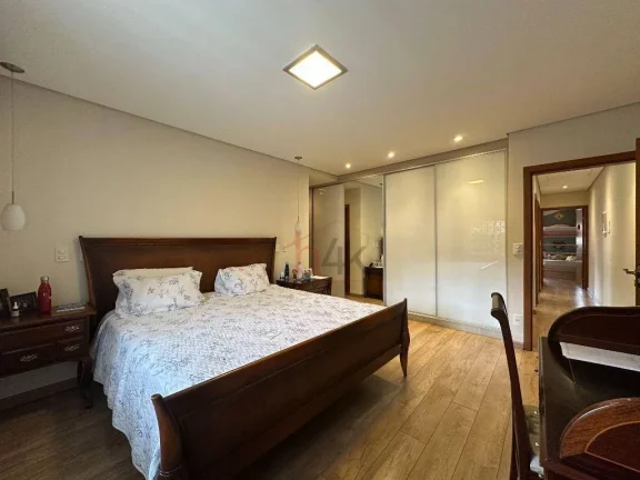 Imagem Casa no Jardim Aeroporto à venda com 3 quartos