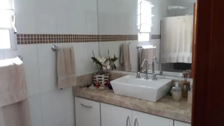 Imagem Casa para Venda por R$1.600.000,00 com 250m², 3 dormitórios, 1 suite e 3 vagas - Ponte rasa, São paulo / SP - Cód. BDI35581