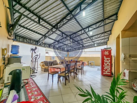 Imagem Excelente Casa Comercial à Venda em São Paulo-SP, Bairro Liberdade, 2 Salas, 6 Banheiros, 10 Vagas, 700m² Área