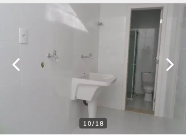Imagem Casa à venda na Coroa do Meio: 3 quartos, 2 suítes, 170m² e 2 vagas de garagem!