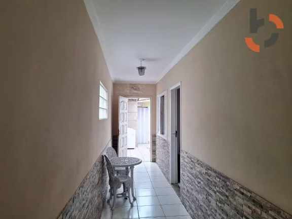 Imagem Casa com 3 dormitórios à venda, 197 m² por R$ 650.000,00 - Caonze - Nova Iguaçu/RJ