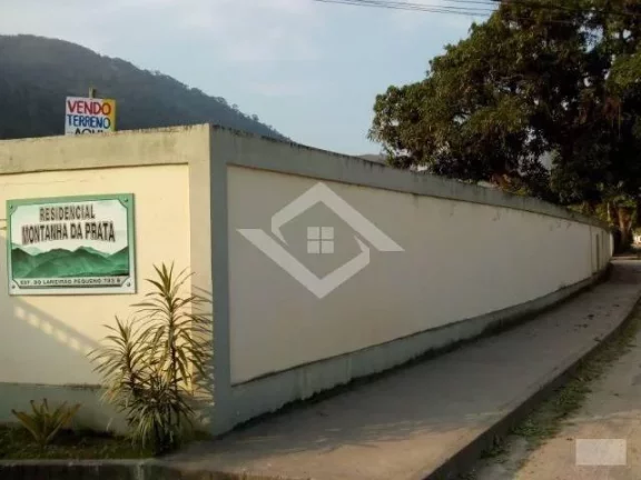 Imagem Terreno, 200m², à venda em Rio de Janeiro, Campo Grande