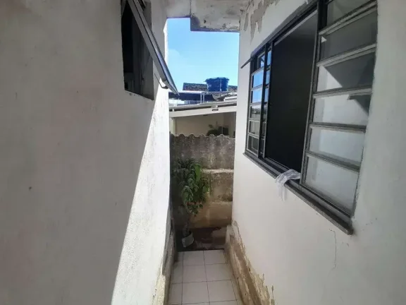Imagem Casa à venda em Barbacena, São Sebastião, com 4 quartos, 1250m2