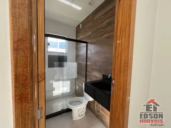 Imagem Casa 3 Quartos, Suíte, Churrasqueira no São Bento da Lagoa - Itaipuaçu