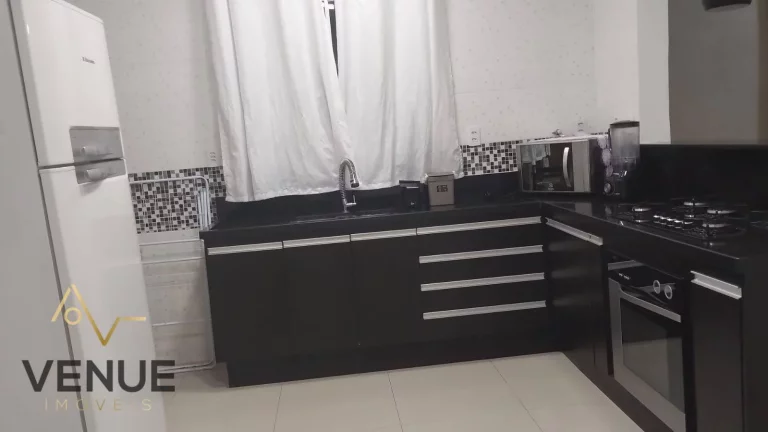 Imagem Casa com 9 dormitórios à venda, 360 m² por R$ 901.000,00 - Balneário dos Golfinhos - Caraguatatuba/SP