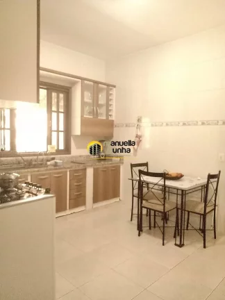Imagem Belíssima Chácara C/2 Suítes, Closet - Clima de Montanha!