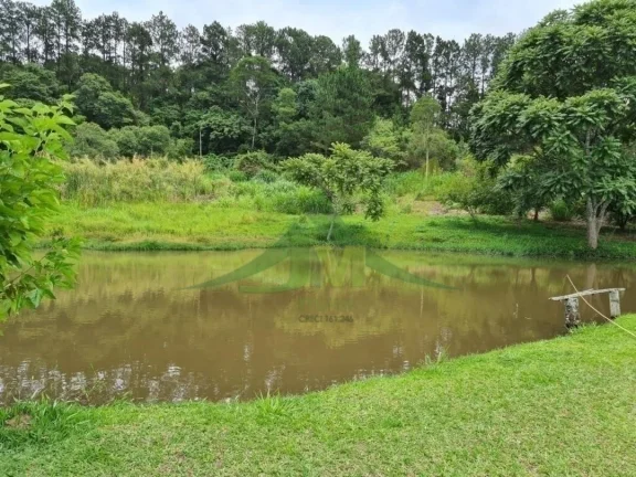 Imagem Lindo Sítio à Venda em Piracaia – 48.400 m² de Tradição e Beleza Natural