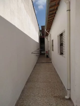Imagem Casa à venda no bairro Olaria - Lorena/SP