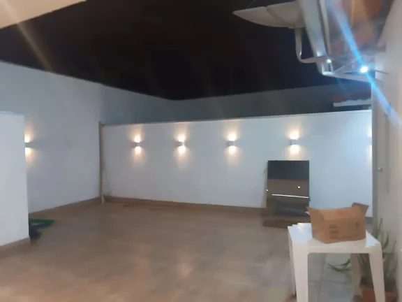 Imagem Casa em Condomínio para Venda em Cuiabá / MT no bairro Jardim Imperial