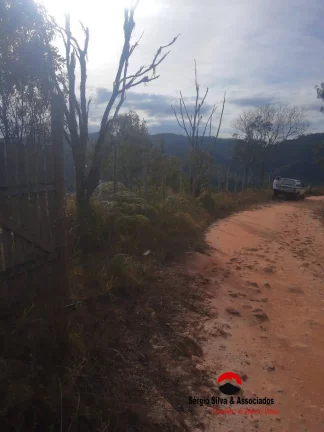 Imagem Terreno a venda na Região da Minalba Campos do Jordão-SP.