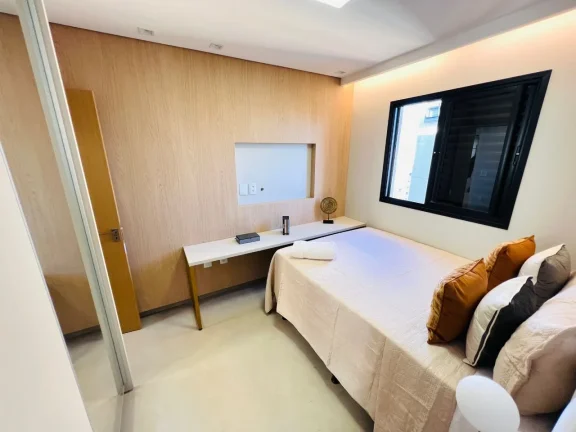 Imagem Aluguel + Taxa de Condominio + IPTU = R$7.000,00
Garantia= Seguro Fiança

Apartamento com fino acab...