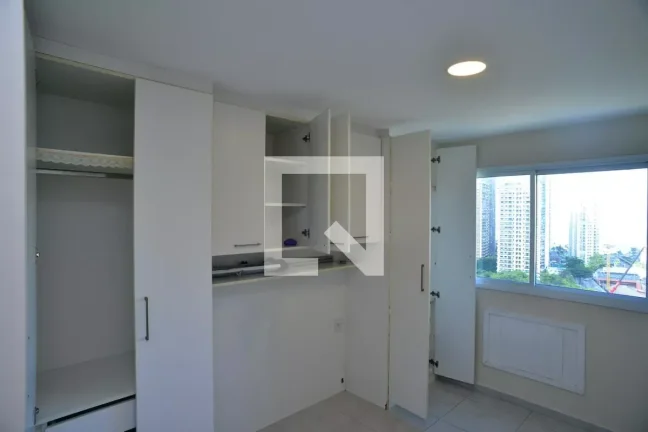 Imagem Apartamento à Venda - Barra da Tijuca, 2 Quartos, 65 m2