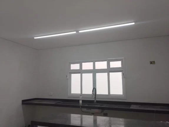 Imagem Sobrado com 3 dormitórios à venda, 213 m² por R$ 735.000,00 - Jardim Quaresmeira III - Suzano/SP