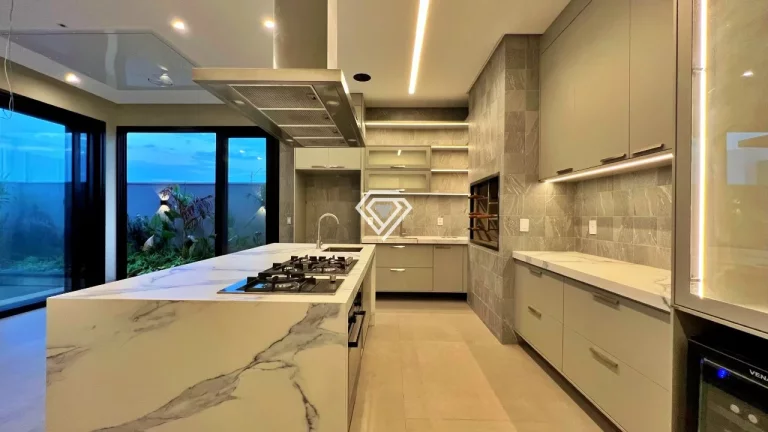 Imagem Sobrado 4 Suítes, 382 m² c/ armários e lazer à venda no Condomínio Alphaville