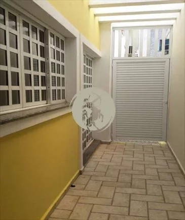 Imagem MARAVILHOSA! SOBREPOSTA BAIXA ENORME COM SALA PARA 3 GRANDES AMBIENTES, 3 DORMITÓRIOS GRANDES, COPA...