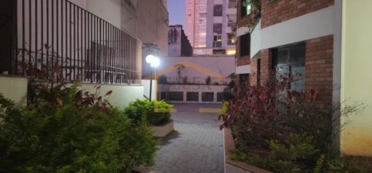 Imagem Apartamento espaçoso, 3 dormitórios, sendo 1 suíte com closet ou opção de quarto auxiliar, sala...