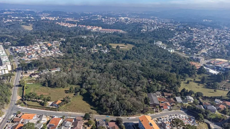 Imagem Terreno Santa Candida com 6161m²