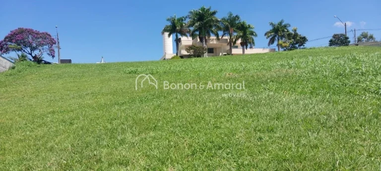 Imagem - 1000m²
- Declive
- Já possui um Projeto arquitetônico impecável de uma casa aprovada no Condom...