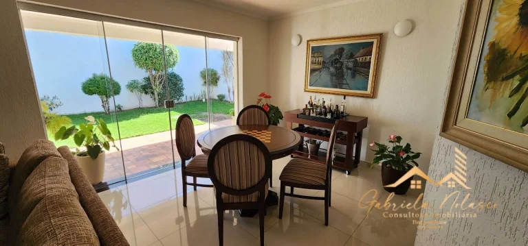 Imagem Casa Sobrado com 5 dormitórios no Jardim Brasília