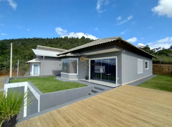Imagem Casa em Condomínio para Venda em Teresópolis / RJ no bairro Albuquerque
