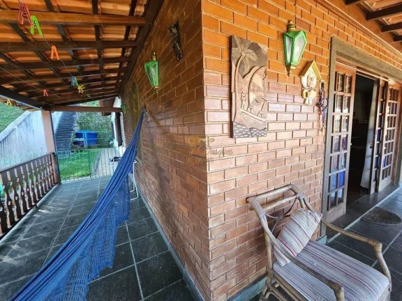 Imagem Casa para Venda em Teresópolis / RJ no bairro Barra do Imbuí