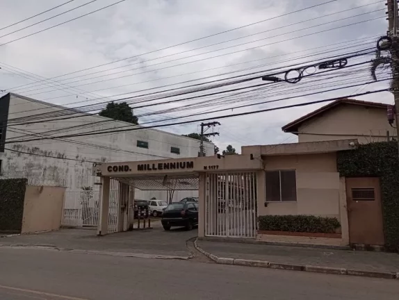 Imagem Sobrado com 3 dormitórios à venda, 147 m² por R$ 600.000,00 - Vila Monteiro - Poá/SP