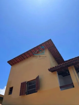 Imagem Sobrado com 4 dormitórios sendo 3 suítes e 1 banheiro social a venda no Itaguá em Ubatuba.