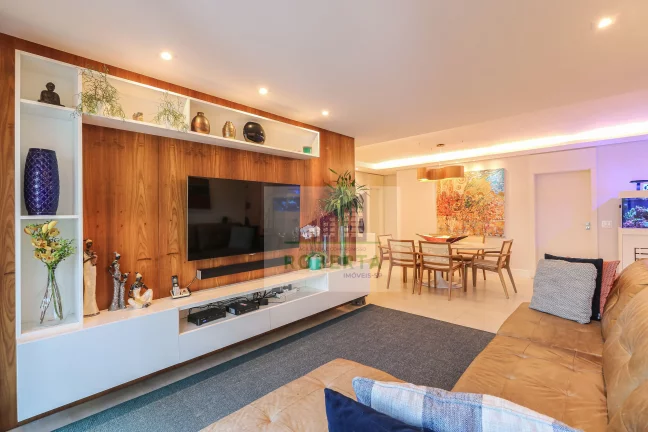 APARTAMENTO À VENDA EM MOEMA COM 4 DORMITÓRIOS