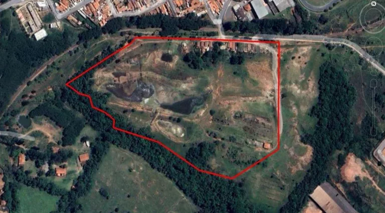 Imagem Vende uma area Residencial/comercial de 96.800 mil mts no Municipio de Tatui