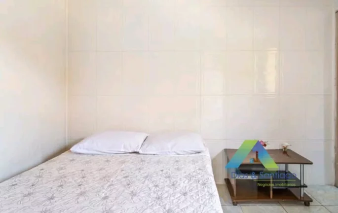 Imagem Casa Padrão Ótima Localização.