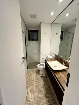 Imagem Apartamento à venda com 2 quartos, sendo 1 suíte, no condomínio London Park, São Paulo - SP