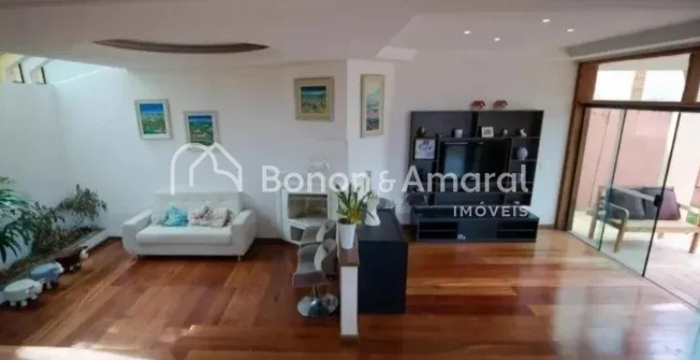 Imagem Belíssima Casa Assobradada em Condomínio à Venda em Sousas, Campinas

Esta casa espetacular ofere...