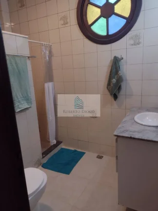 Imagem Imperdível: Casa à venda no Rio de Janeiro-RJ, 4 quartos, 1 suíte, 1 sala, 4 banheiros, 1 vaga de garagem, 164m² - Bairro Pechincha!