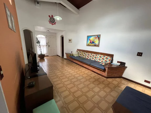 Imagem Casa térrea à venda esquina dois lotes e com Edícula Bairro Oásis Peruíbe