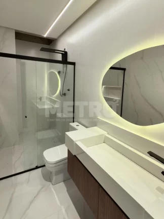 Imagem Casa à venda no Alphaville com 4 suítes, gourmet, piscina, PETROLINA - PE