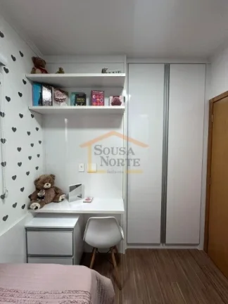 Imagem Casa em Condomínio Fechado!
Excelente casa, 3 dormitórios, sendo 2 suítes, lavabo, sala para dois...