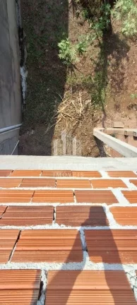 Imagem Terreno 125m² com Salão 43m², Contrato desde o loteador e porão do mesmo tamanho no Jardim Zaíra 4, Mauá-SP