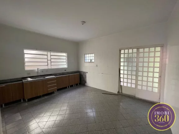 Imagem Sobrado com 03 quartos e suíte com 03 vagas no Jardim nossa Senhora do Carmo