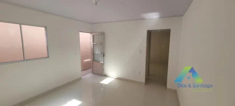 Imagem LINDA CASA TÉRREA RECEM REFORMADO COM 100m² EM 2 DORMITÓTIOS COM SUÍTE S NA VILA DAS MERCÊS/SAUDE.