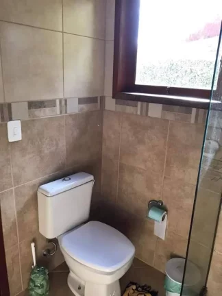 Imagem LINDA CASA A VENDA NO BAIRRO: BRAUNES - NOVA FRIBURGO RJ.